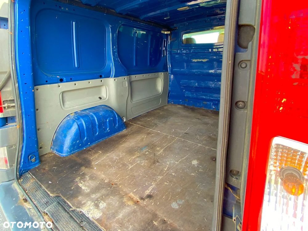 Renault TRAFIC - 20