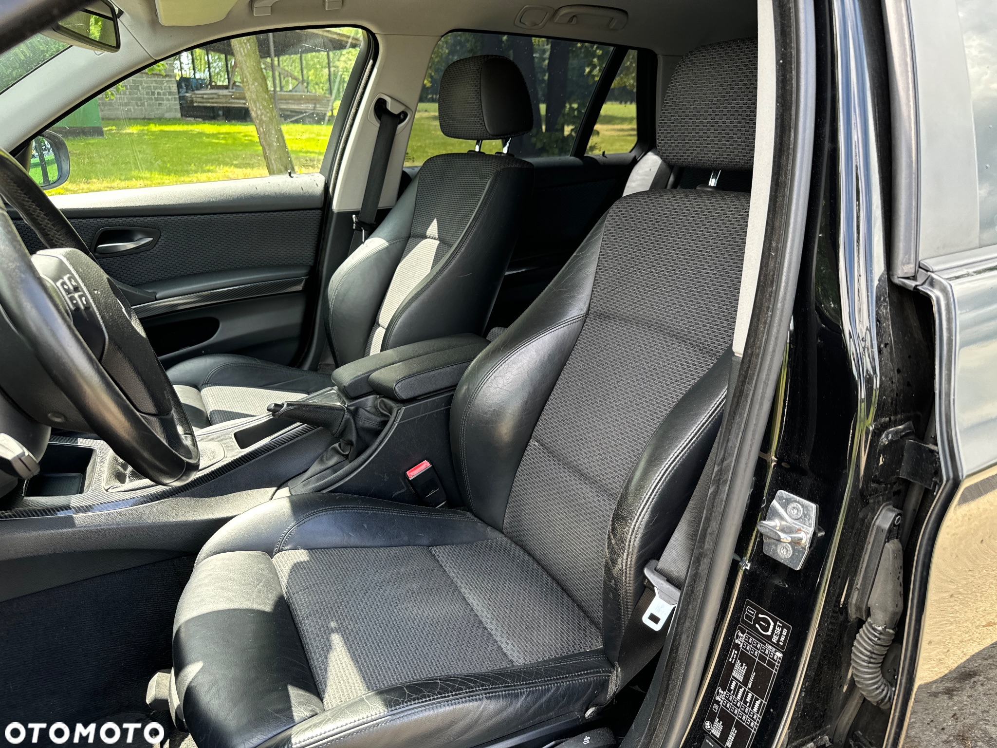 BMW Seria 3 318i - 27