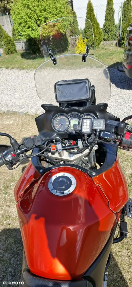 Suzuki V-STROM - 6