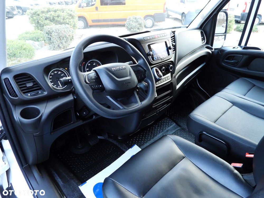 Iveco DAILY 35S14 FURGON CHŁODNIA  0*C ZASILANIE 230V NAWIGACJA AUTOMAT  KLIMATYZACJA  140KM - 3