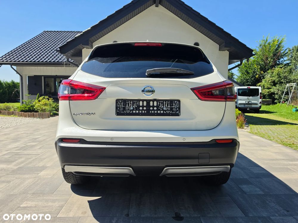 Nissan Qashqai 1.6 DIG-T Tekna+ - 6