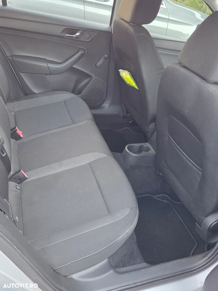Skoda RAPID 1.2 TSI Ambition - 7