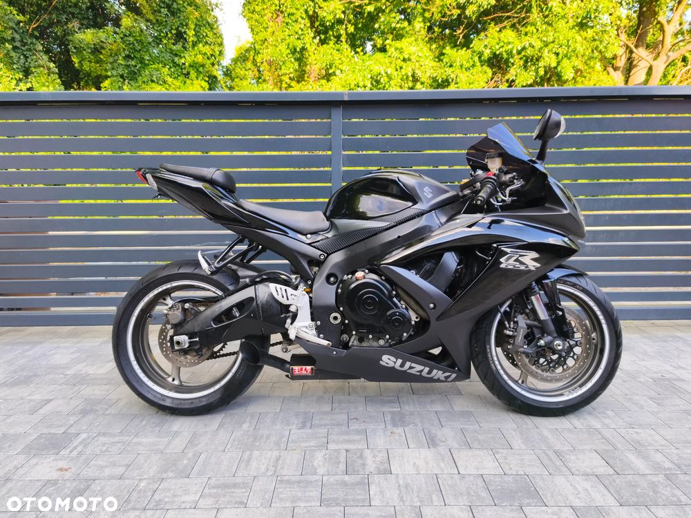 Suzuki GSX-R - 13