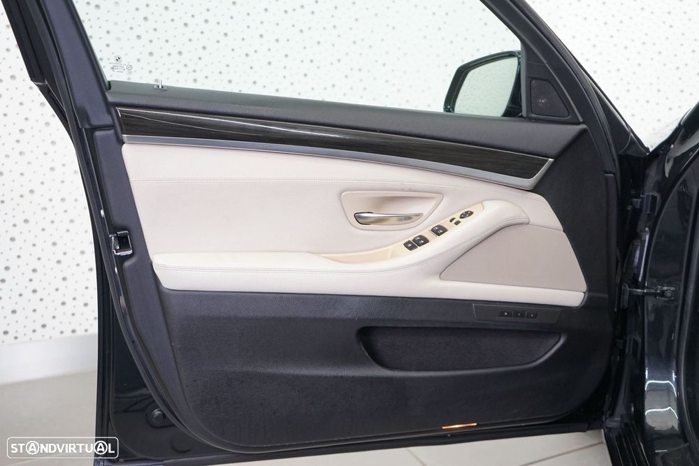 BMW 520 d Line Luxury - 20