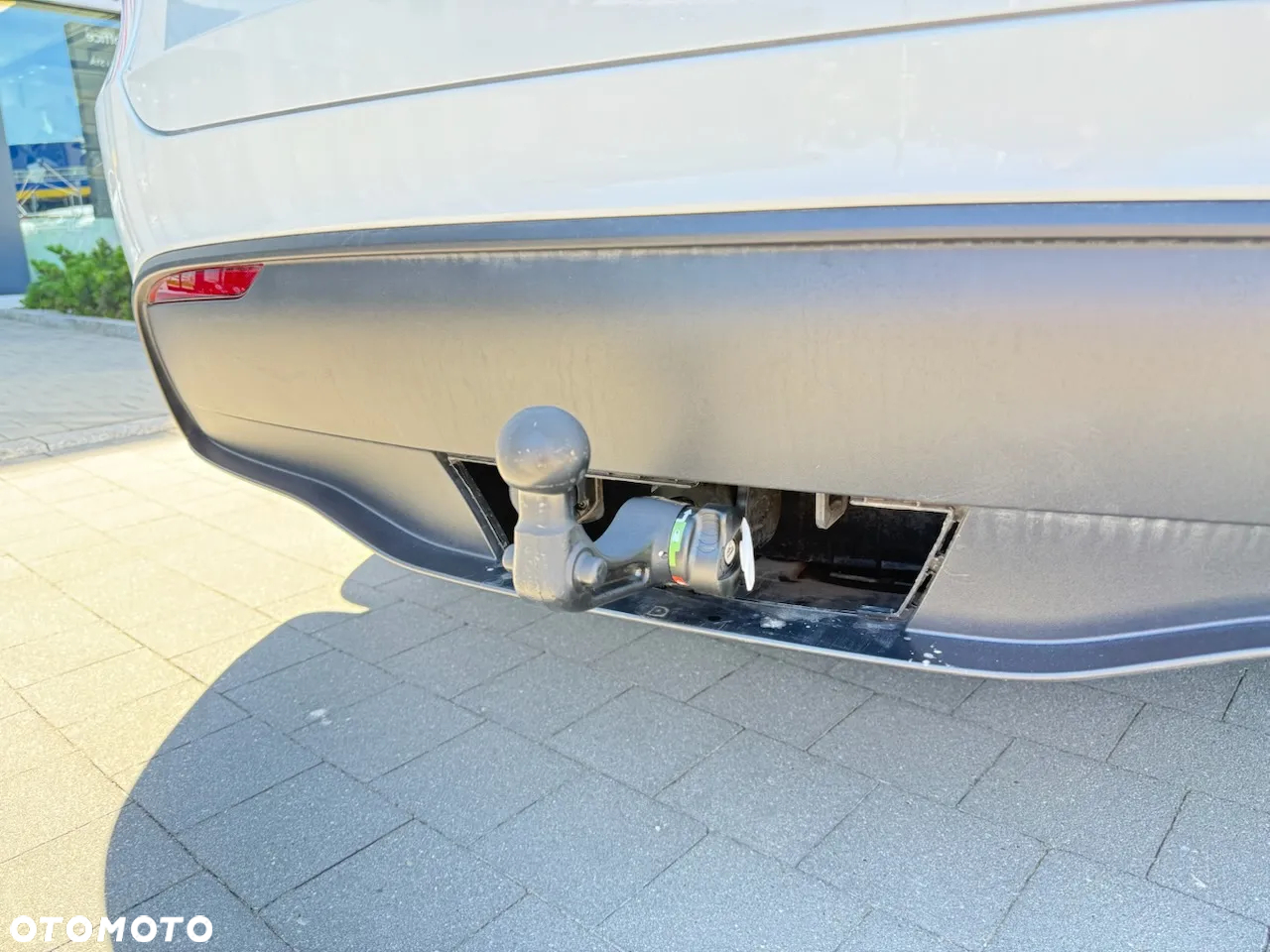 Tesla Y Long Range RWD - 4