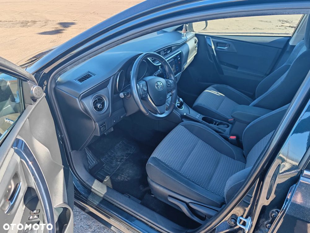 Toyota Auris - 18