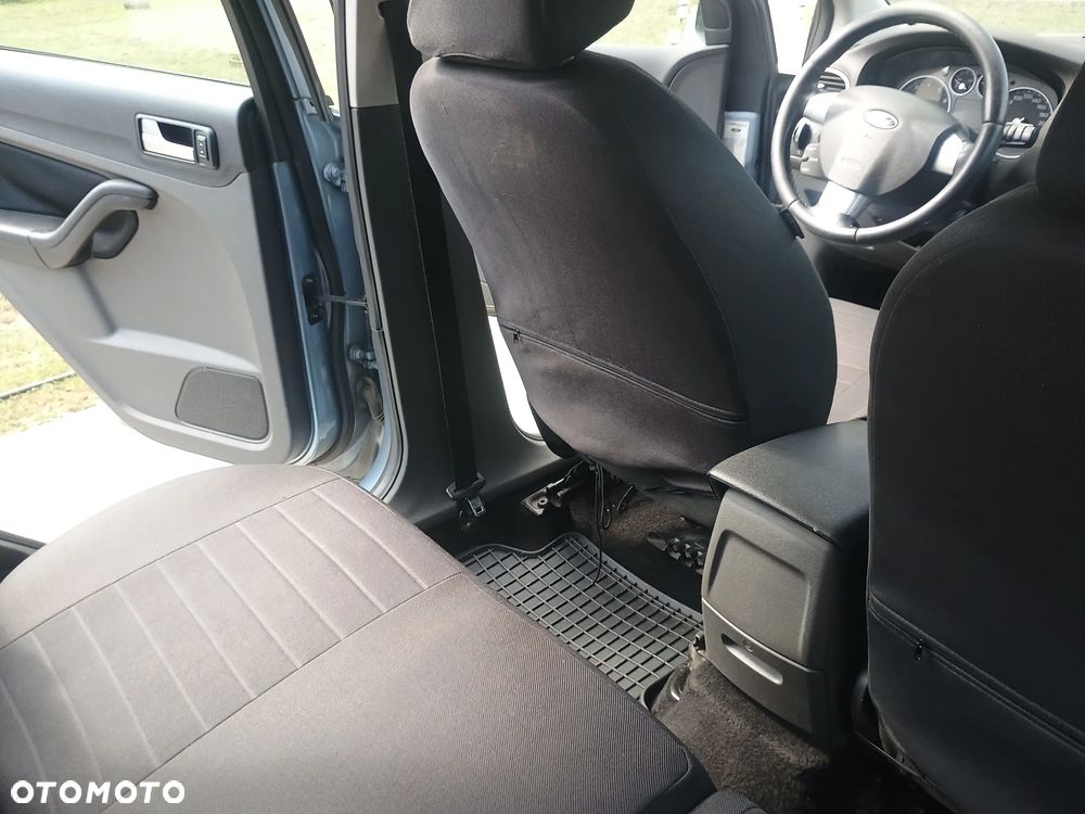 Ford Focus 1.6 Ti-VCT Trend - 5