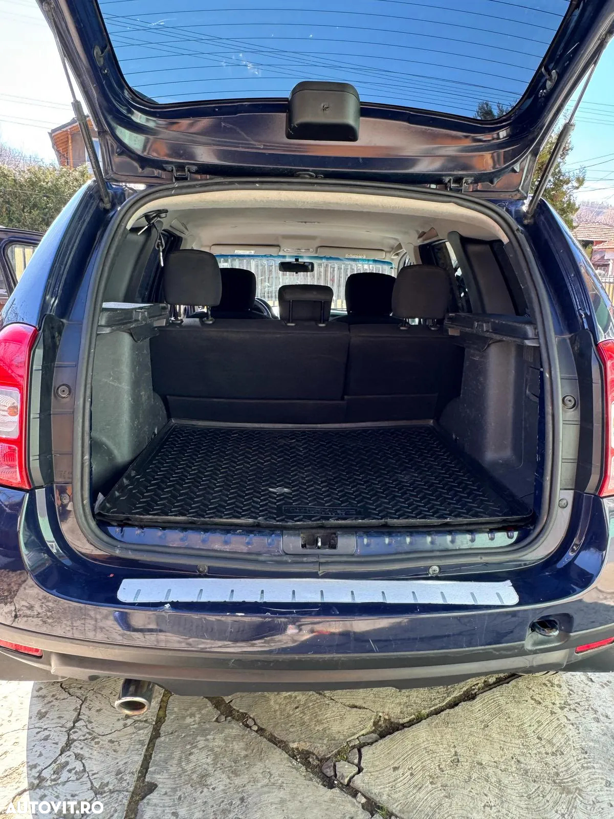 Dacia Duster 1.5 dCi 4x4 Laureate - 14
