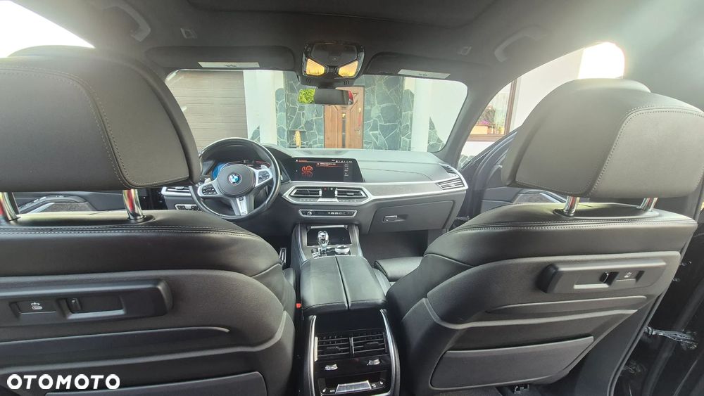 BMW X7 M50i - 20