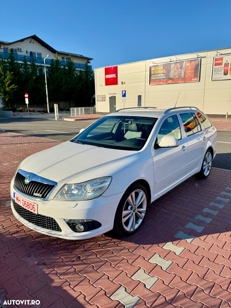 Skoda Octavia 2.0 TDI CR DPF DSG RS - 10