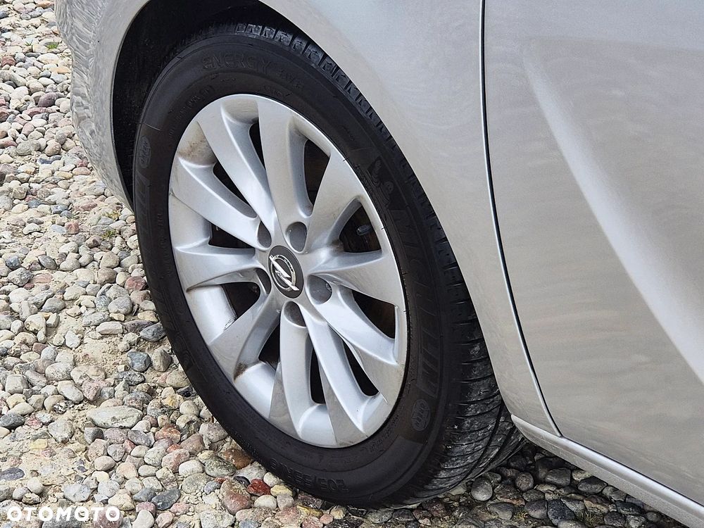 Opel Meriva 1.4 T Essentia - 14