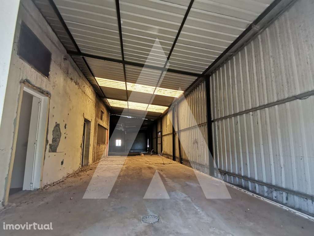 Armazém para venda em Préstimo, Águeda - Grande imagem: 2/32