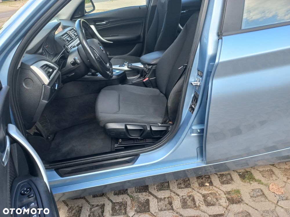 BMW Seria 1 118i Sport Line - 27