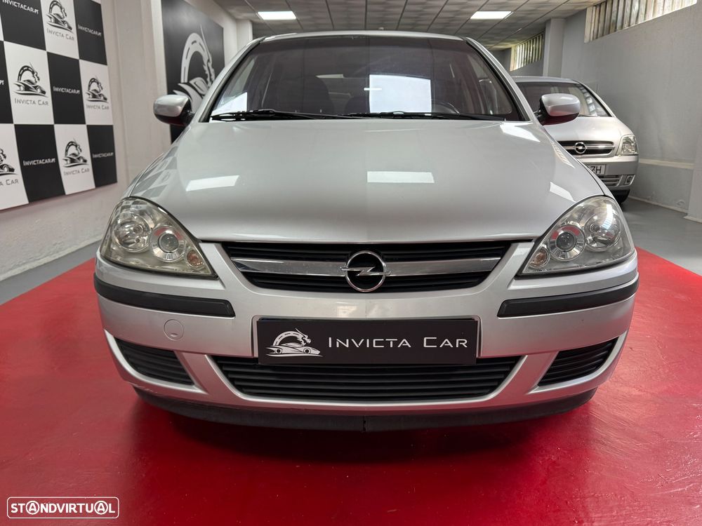 Opel Corsa 1.2 Twinport Cosmo - 3