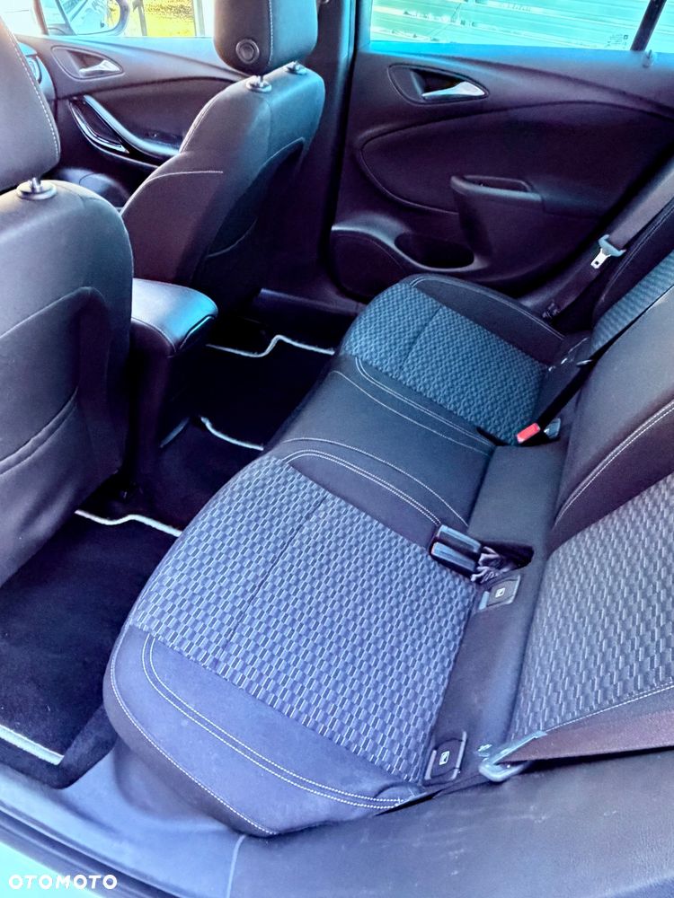 Opel Astra 1.6 CDTI Dynamic - 16