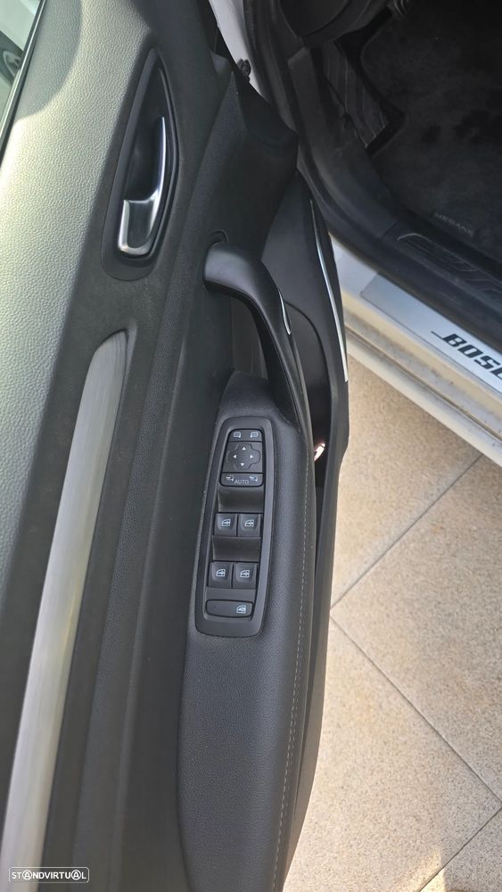 Renault Mégane 1.6 dCi Bose Edition - 14