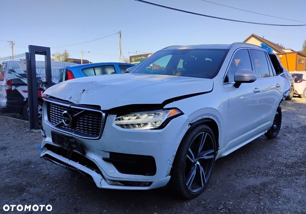 Volvo XC 90 - 3