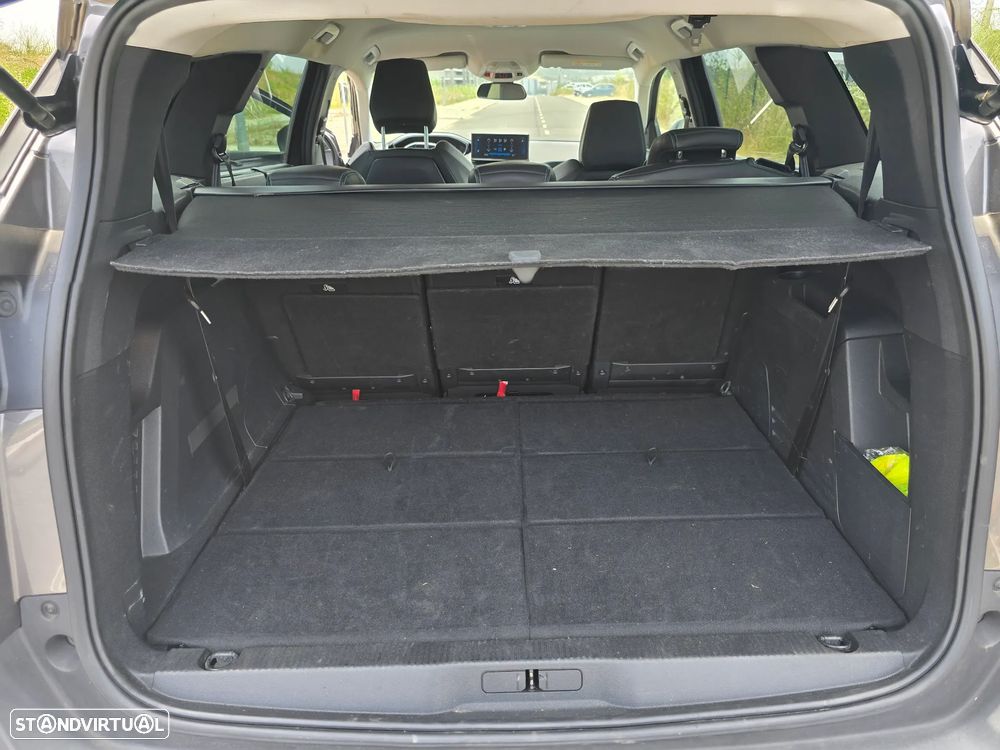 Peugeot 5008 1.2 PureTech Allure Pack EAT8 - 16