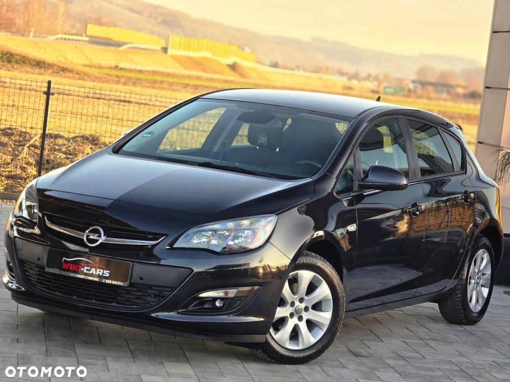 Opel Astra 1.4 Turbo Design Edition - 3
