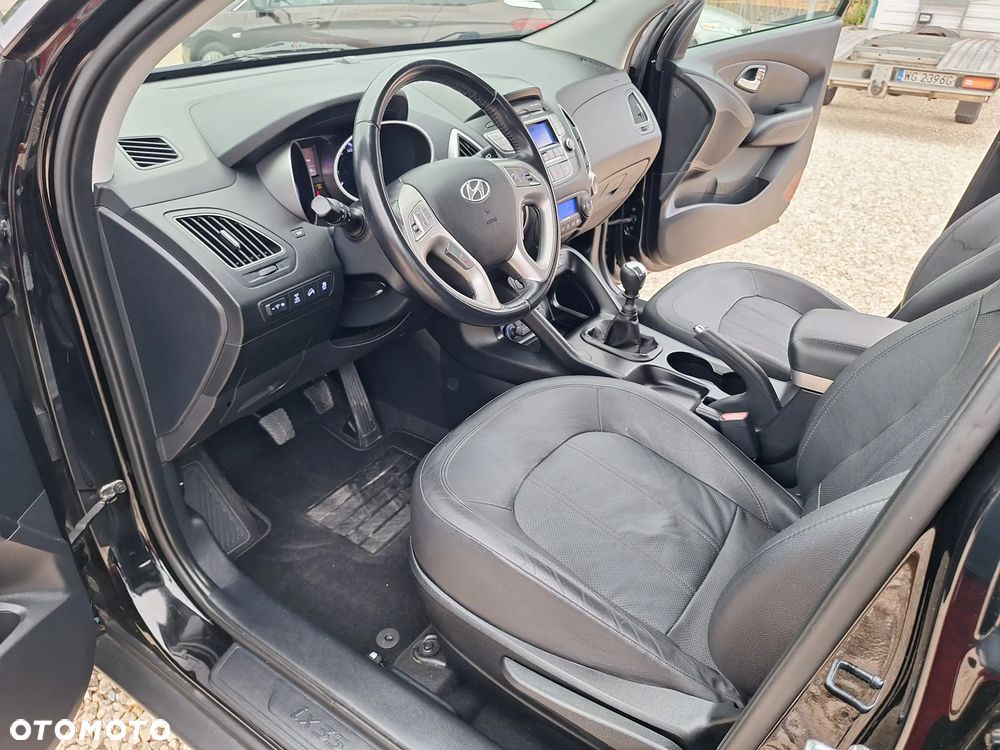 Hyundai ix35 2.0 CRDi 4WD Premium - 16