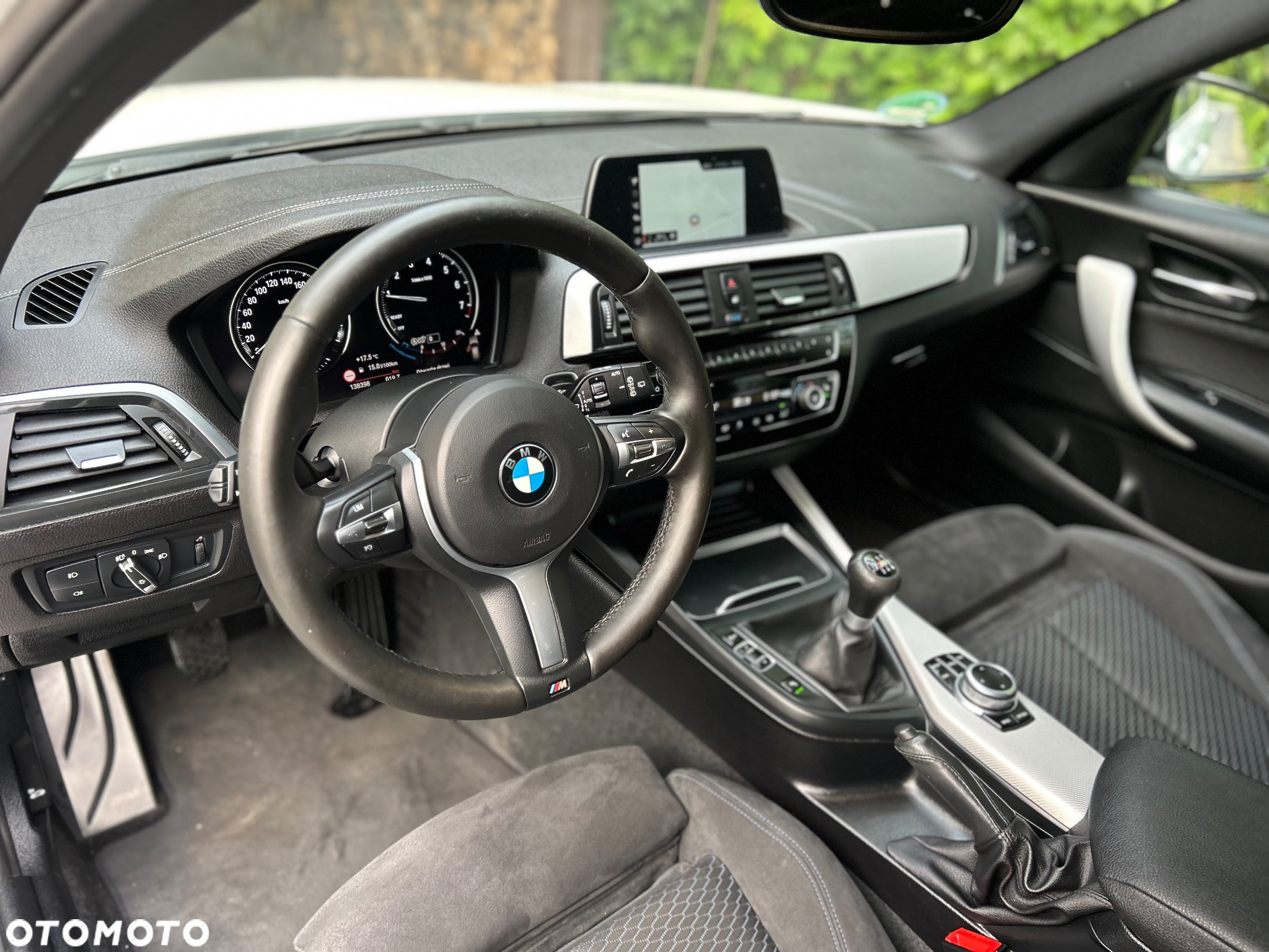 BMW Seria 1 118i M Sport Shadow - 30