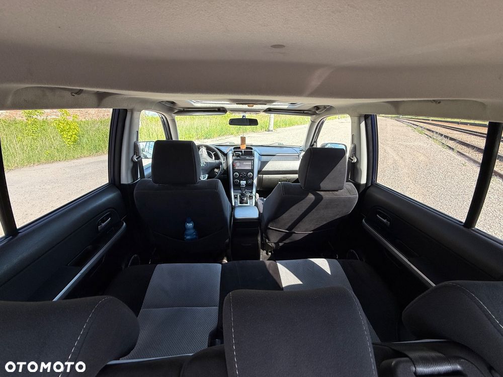 Suzuki Grand Vitara 2.0 Comfort - 18