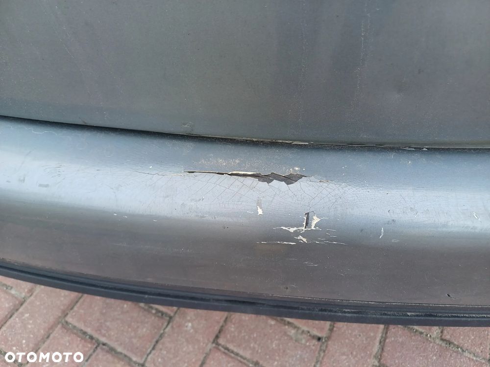 Volkswagen Touran 2.0 TDI DSG Highline - 10