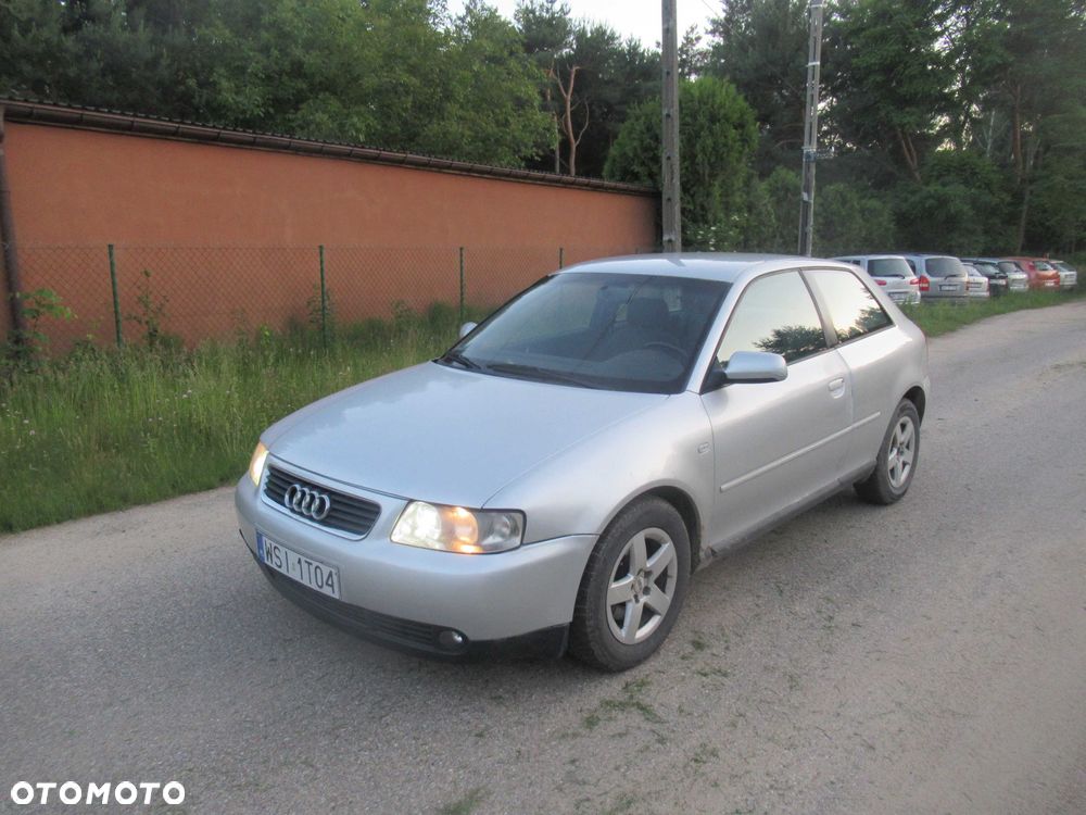 Audi A3 Sportback - 1
