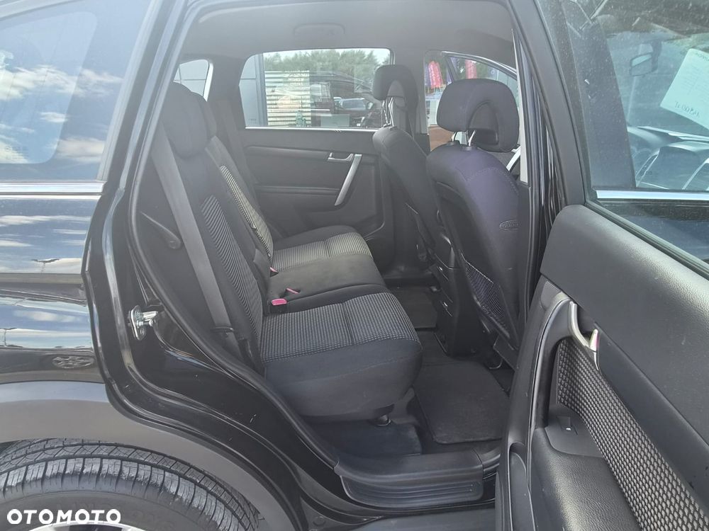 Chevrolet Captiva 2.4 4WD 7 Sitzer LT - 9