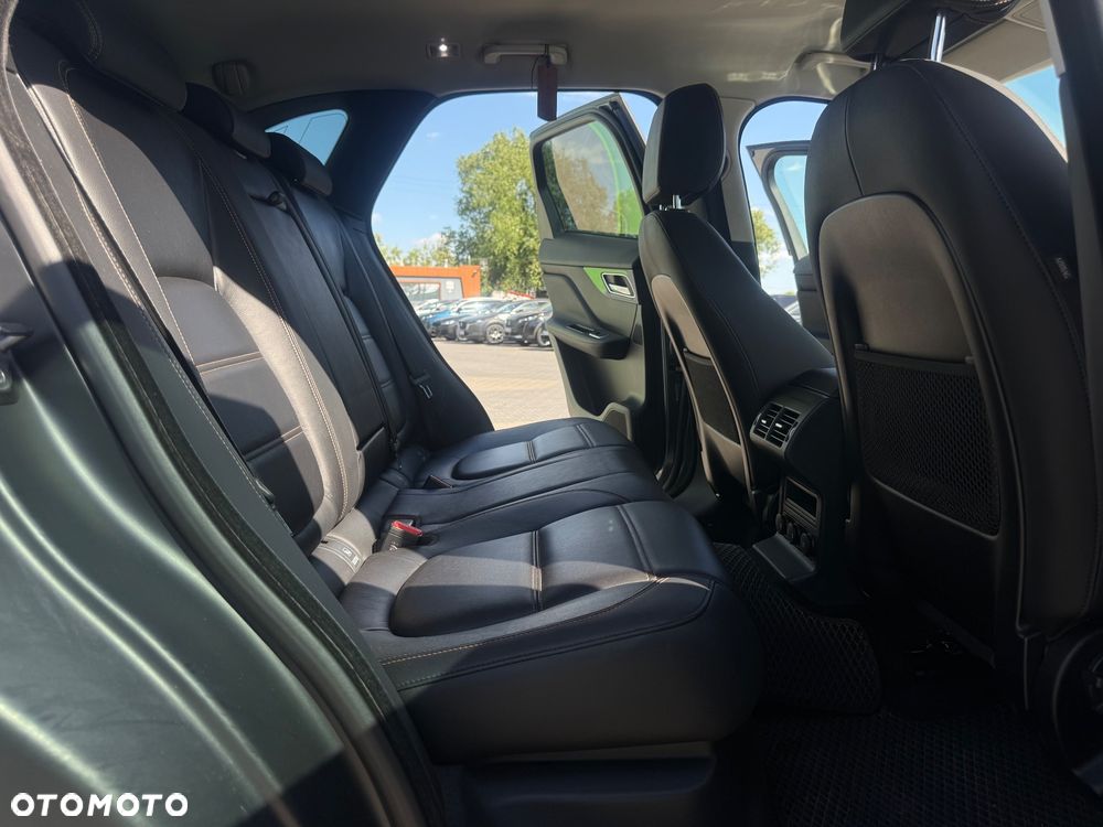 Jaguar F-Pace 2.0 i4D AWD Prestige - 12