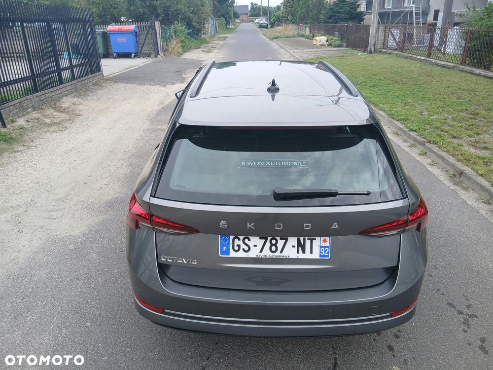 Skoda Octavia 2.0 TDI Sportline DSG - 11
