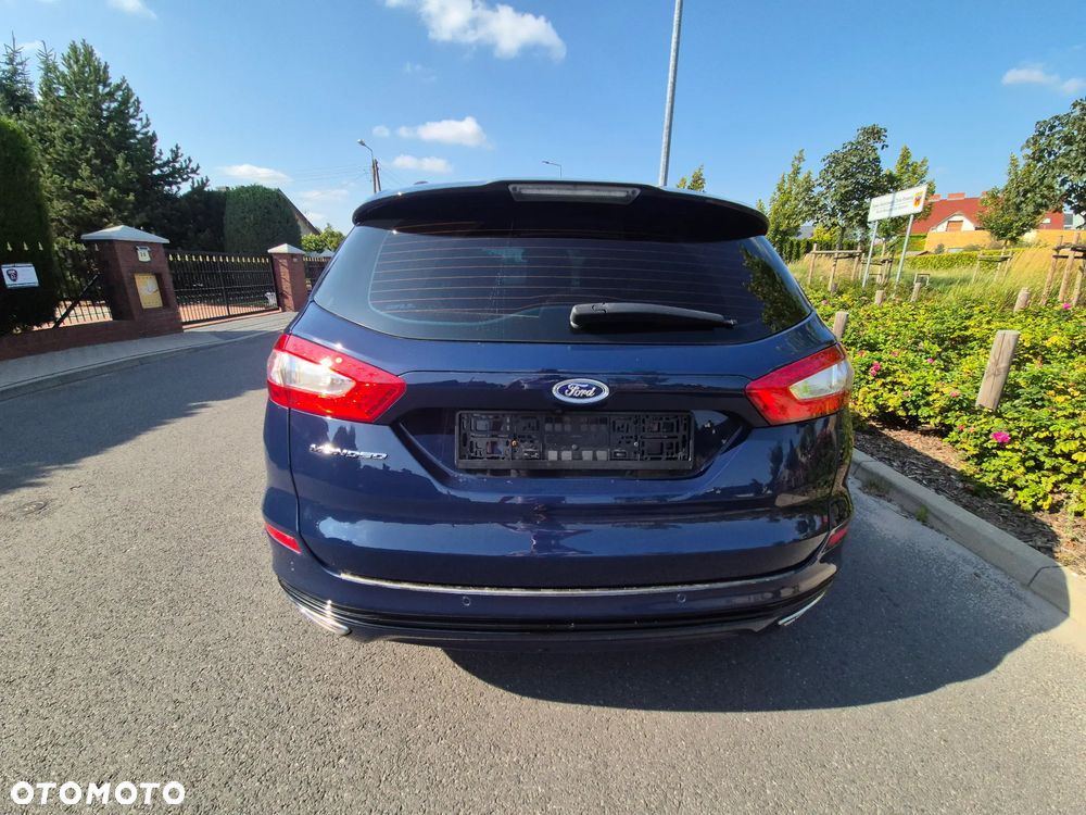 Ford Mondeo 2.0 EcoBoost STart-Stopp Autom ST-Line - 16