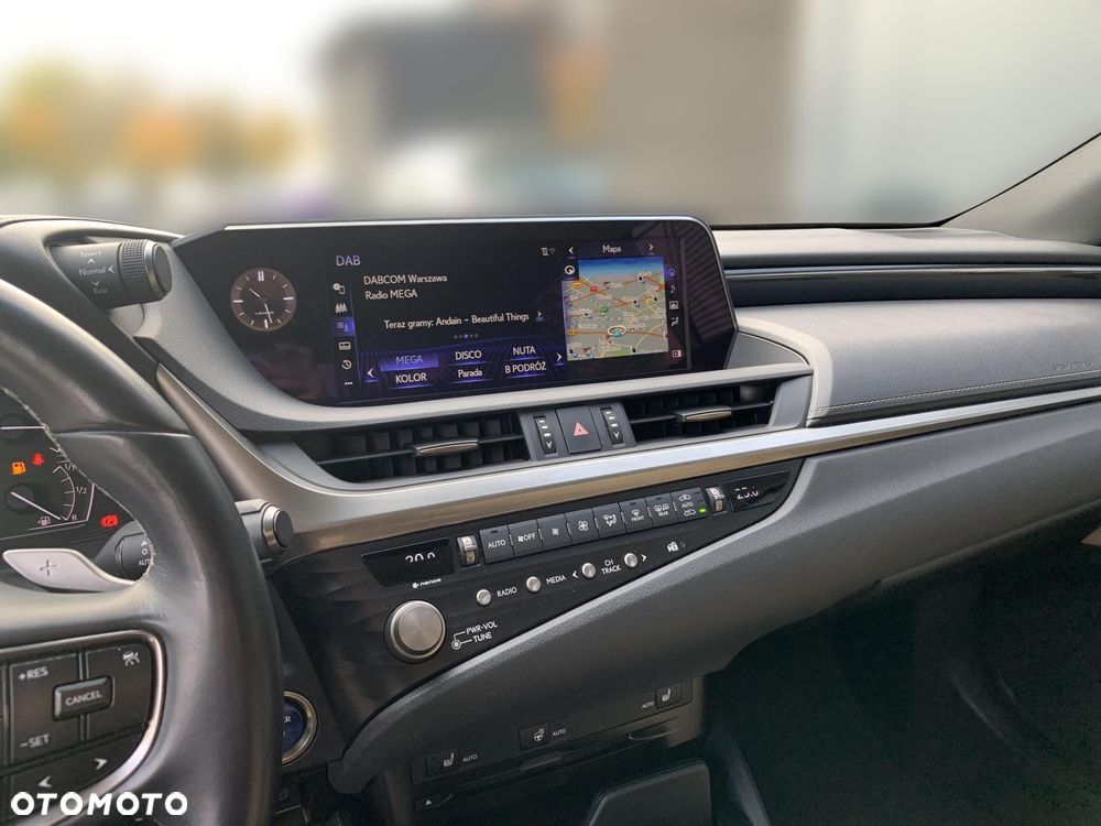 Lexus ES - 18