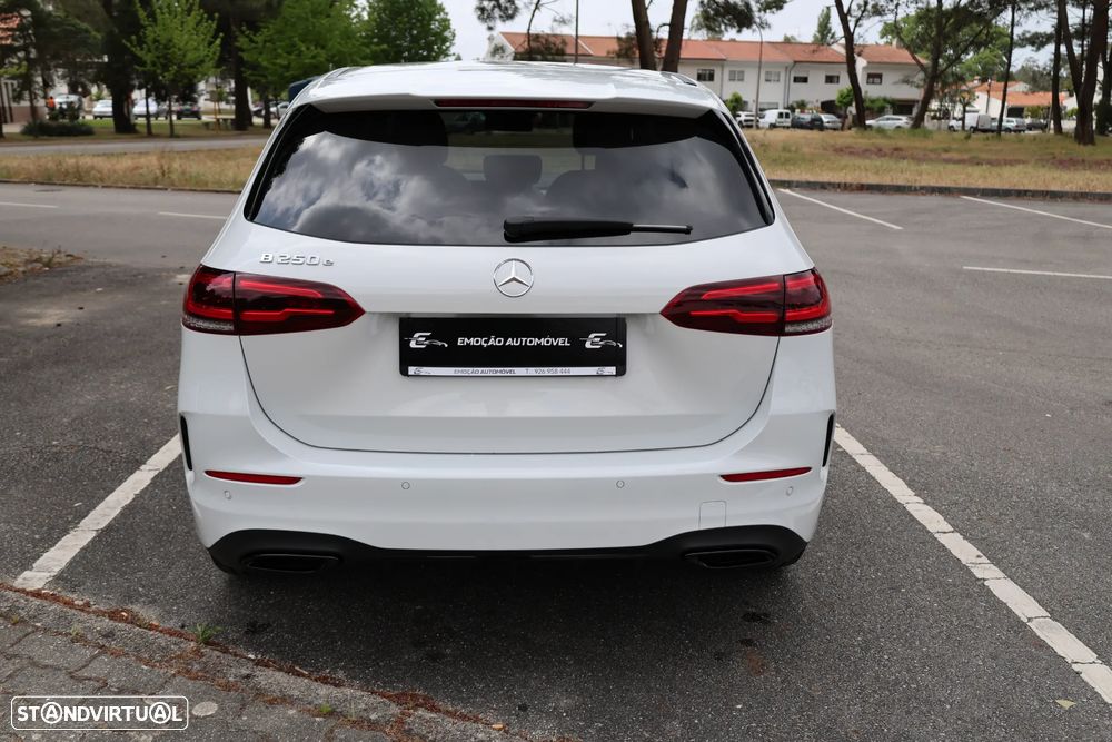 Mercedes-Benz B 250 e 8G-DCT AMG Line - 9