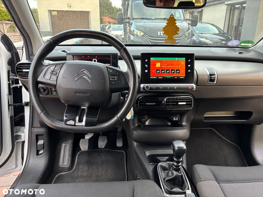 Citroën C4 Cactus - 11