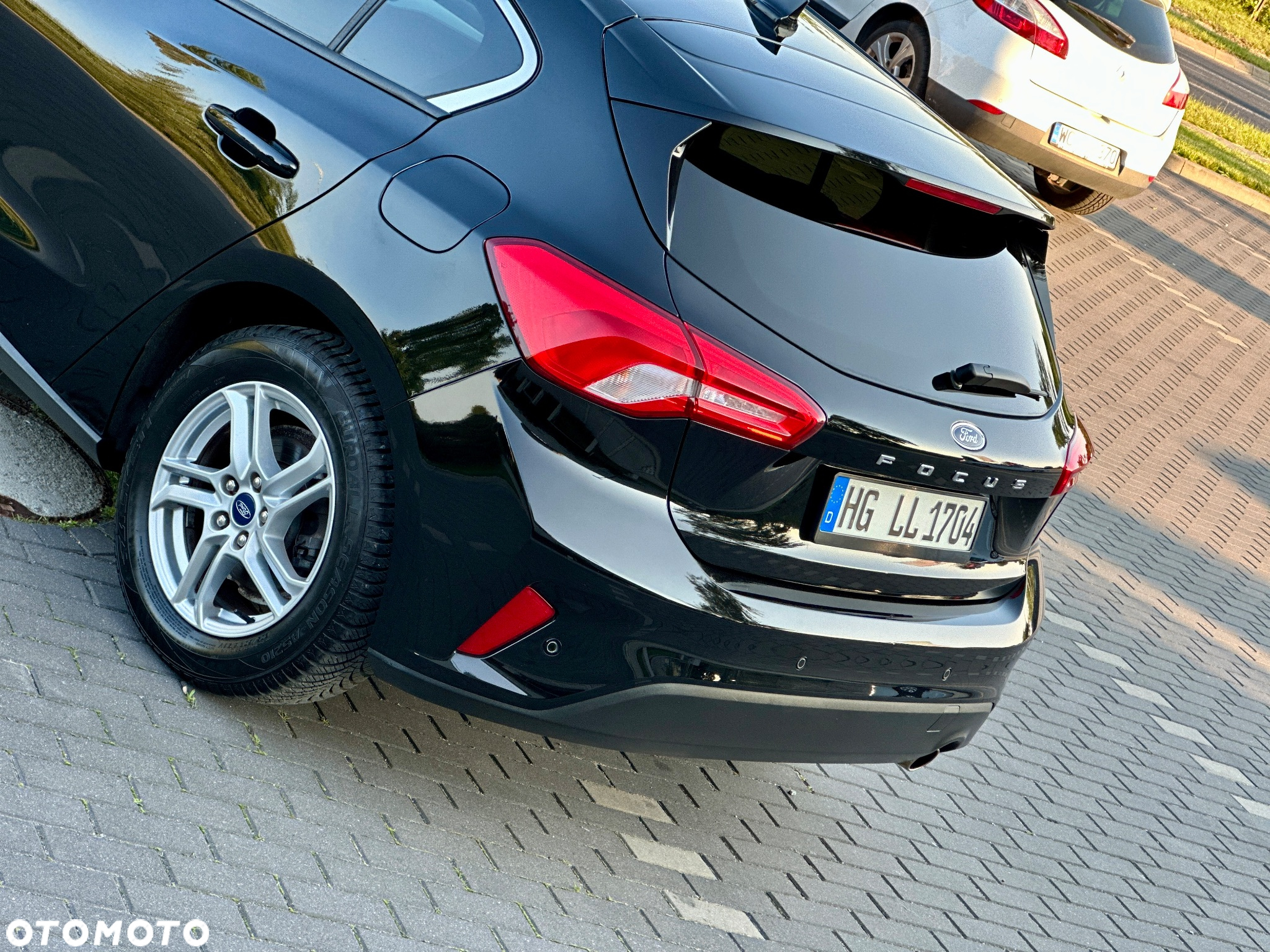 Ford Focus 1.0 EcoBoost Active Business - 11