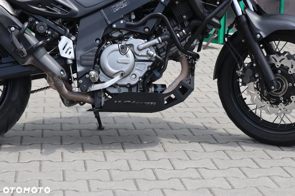 Suzuki V-STROM - 9