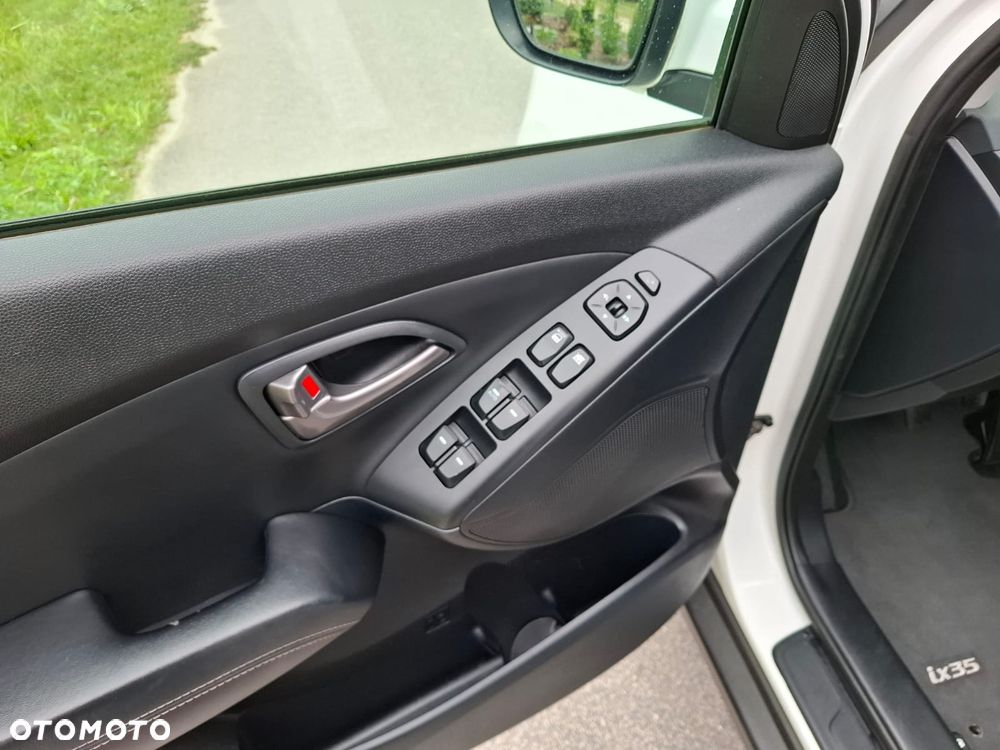 Hyundai ix35 1.6 GDI Premium 2WD - 18