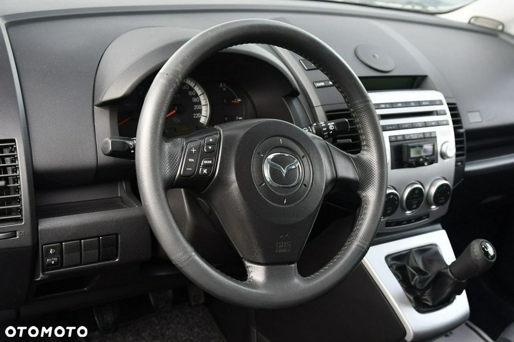 Mazda 5 - 14