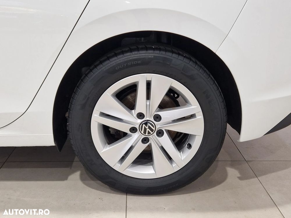 Volkswagen Golf 1.5 eTSI ACT DSG MHEV Life - 10