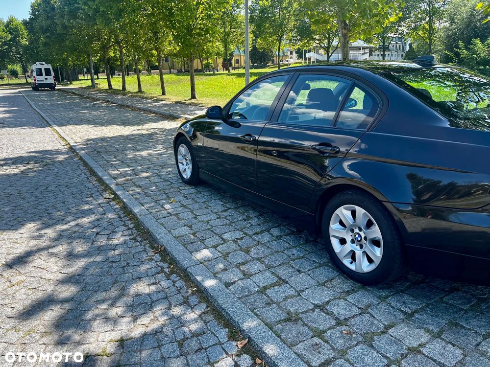 BMW Seria 3 320d - 3