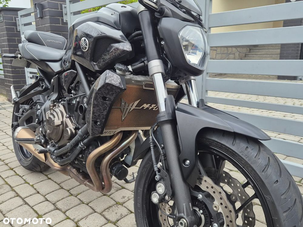 Yamaha MT - 17