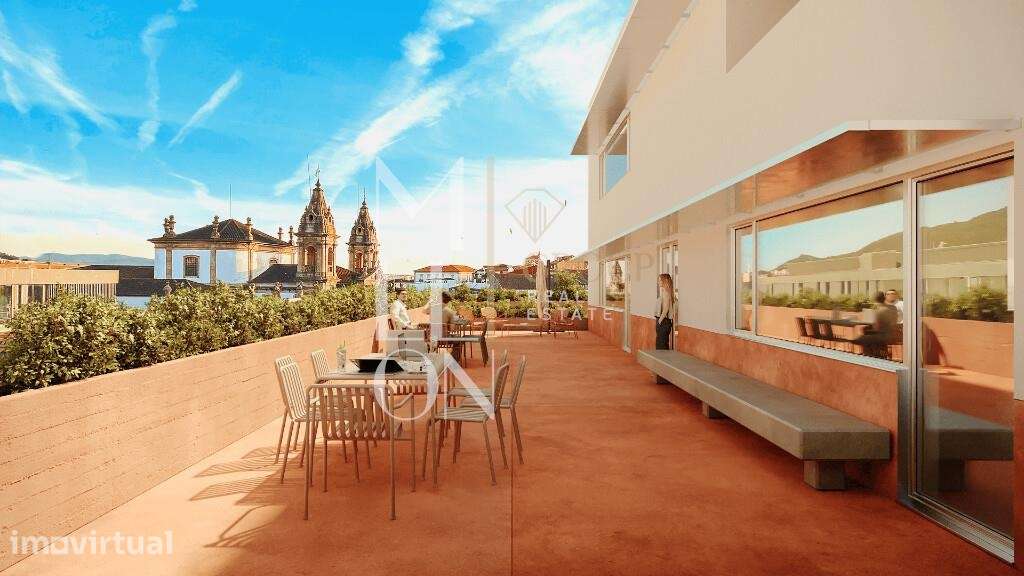 Oportunidade Investimento no Centro Histórico de Braga 5 Frações no Ed - Grande imagem: 3/46