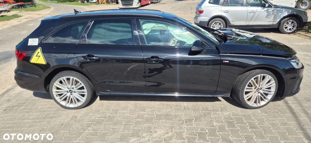 Audi A4 Avant 40 TFSI mHEV S tronic - 4