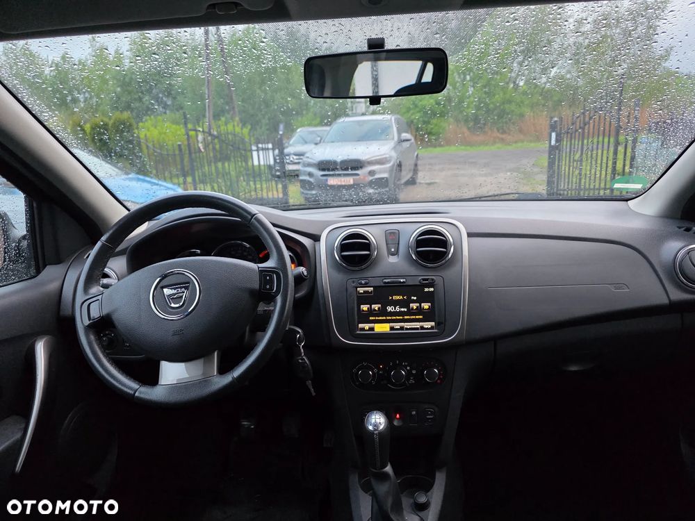 Dacia Logan TCe 90 Prestige - 15