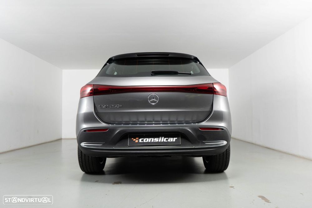 Mercedes-Benz EQA 250+ Progressive - 4