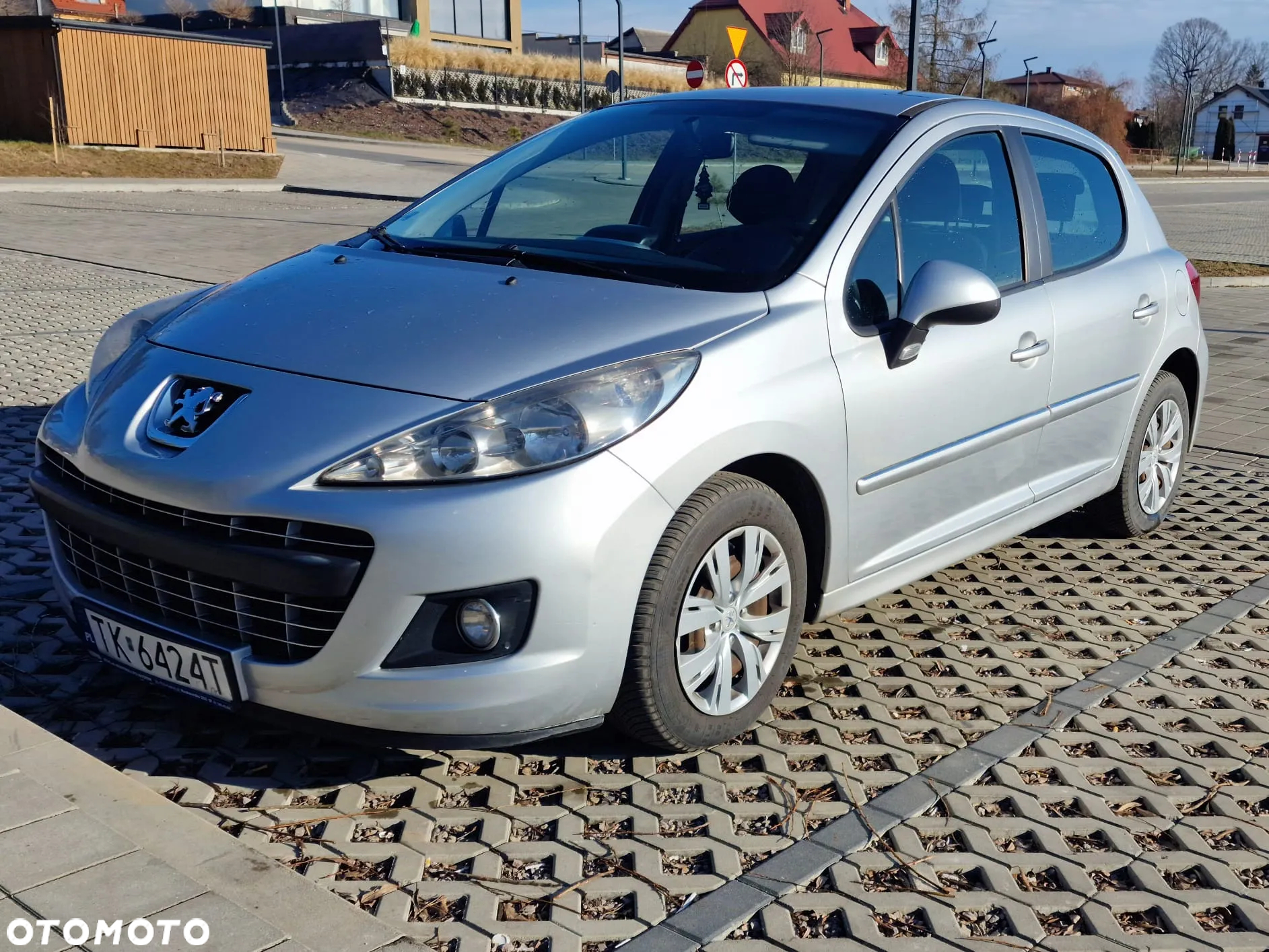 Peugeot 207 1.4 HDi Business Line - 4