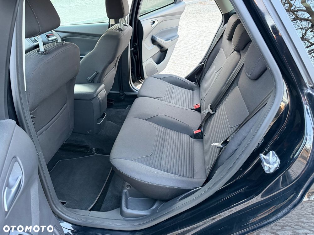 Ford Focus 1.0 EcoBoost Titanium Business - 18