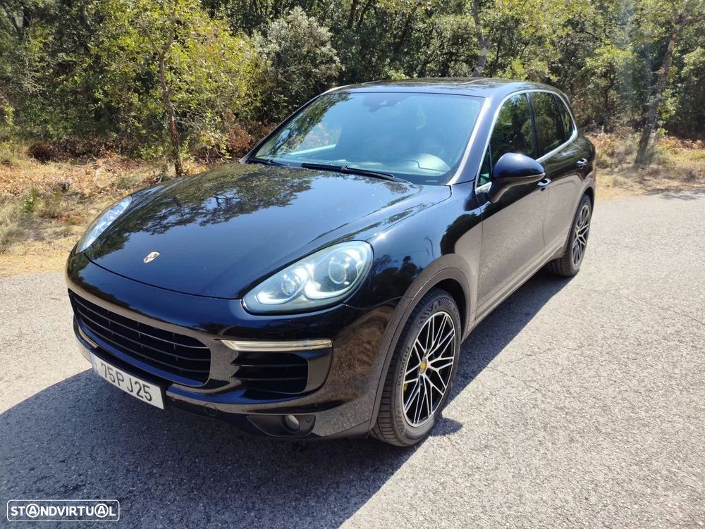 Porsche Cayenne 3.0 V6 - 2