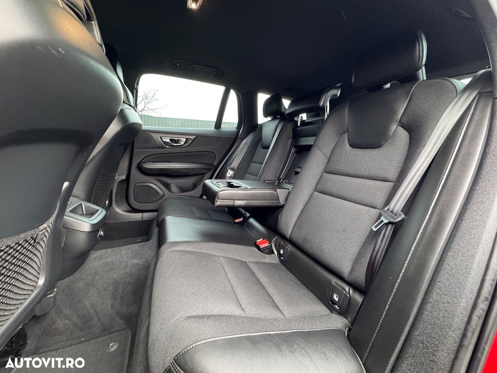 Volvo V60 D3 Pro - 23